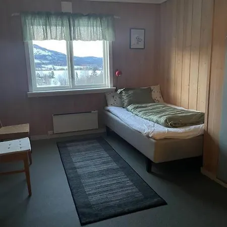 Koselig Gammelt Hus Pa Gard Forberg