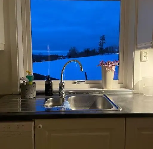 Koselig Gammelt Hus Pa Gard *